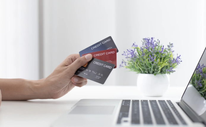 Cartão de crédito zero anuidade: qual é a melhor opção para ultizar em 2023?